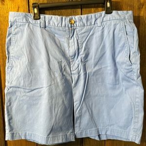 Vineyard vines dress shorts